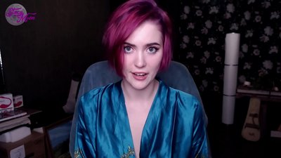Instruction on jerk off los ntawm ib tug Russian ntxhais nyob rau hauv lus Askiv