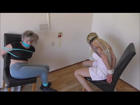 ❤️ Kev quav yeeb quav tshuaj / khi thiab gagged / damsel nyob rau hauv kev nyuaj siab ️❌  tawv porn  ntawm hmn.com-porn-mz.ru%  Ib ❤